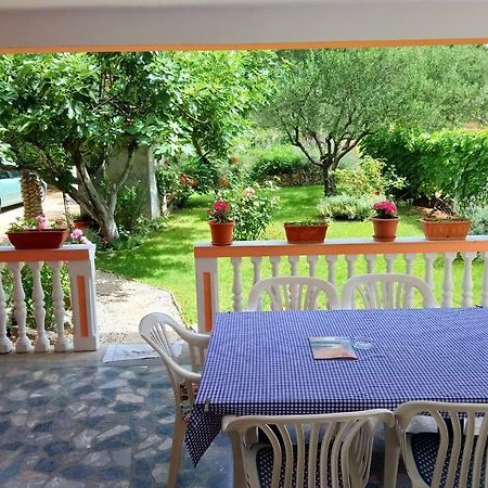 Apartmani Nimcevic Biograd Na Moru Exteriör bild