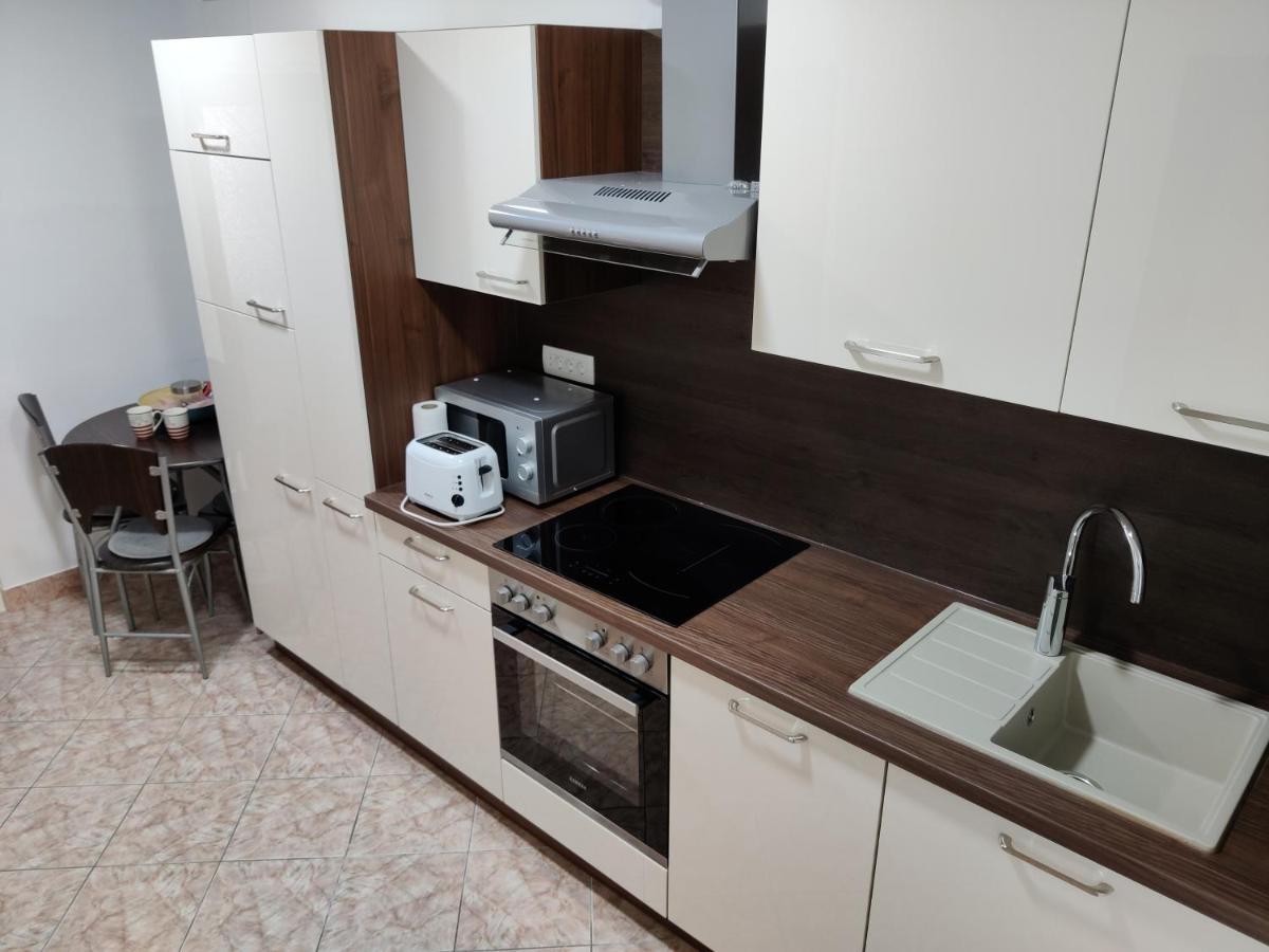 Apartmani Nimcevic Biograd Na Moru Exteriör bild
