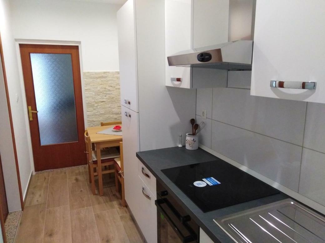Apartmani Nimcevic Biograd Na Moru Exteriör bild