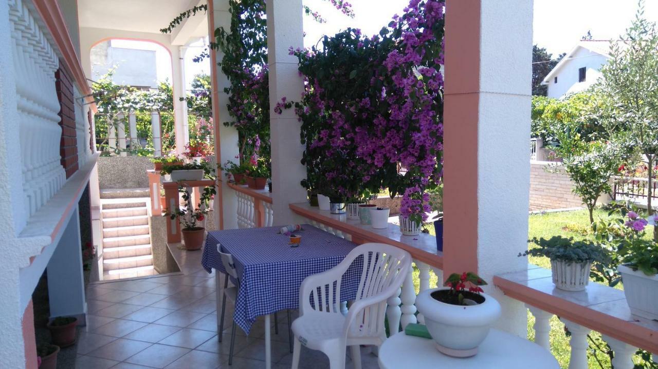 Apartmani Nimcevic Biograd Na Moru Exteriör bild