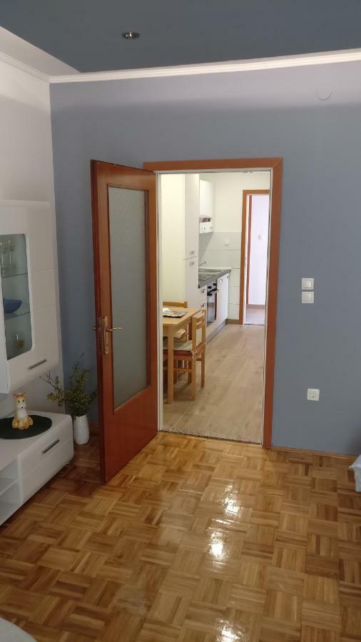 Apartmani Nimcevic Biograd Na Moru Exteriör bild